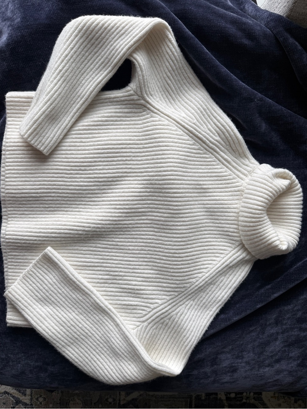 H&M Cream Ribbed Turtleneck Sweater